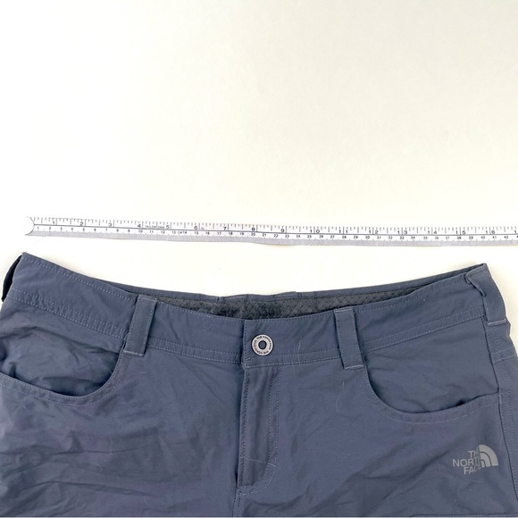 The North Face Gray shorts - Picture 2 of 5